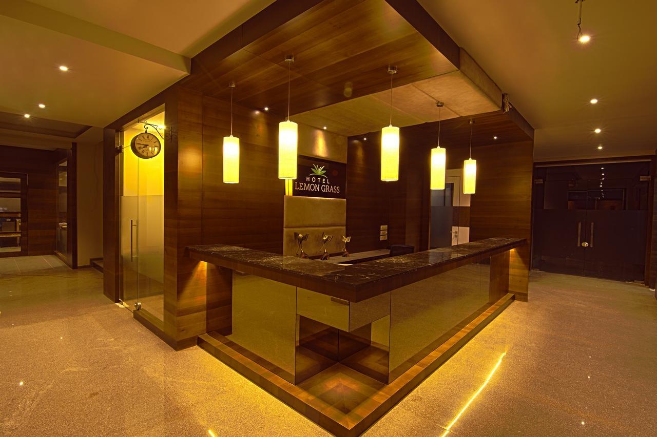 Hotel Lemongrass Kudal (Malvan) Exterior foto